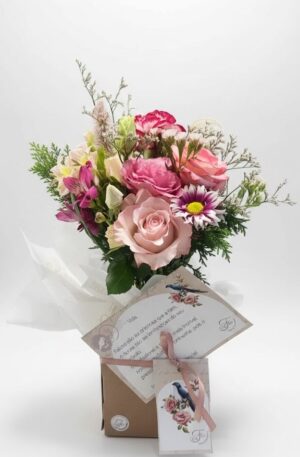 Garrafinha de flores