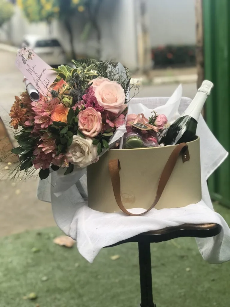 Flores em Goiânia com entrega.