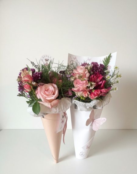 cones com flores frescas para bailarinas em Goiânia